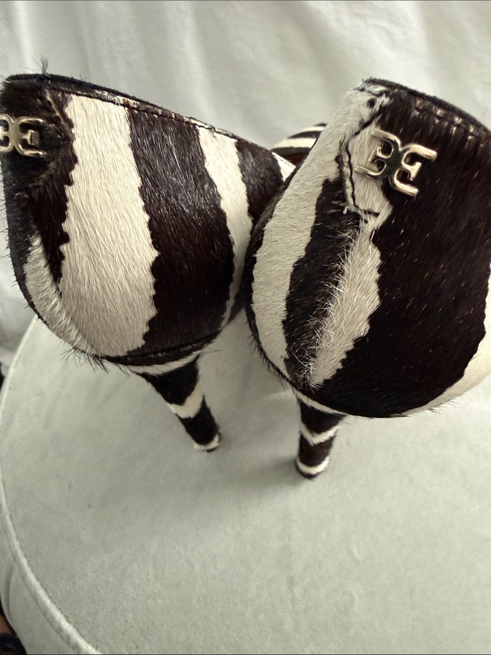 Sam Edelman Black & White Zebra Print Pointed Toe Heels - Picture 11 of 11